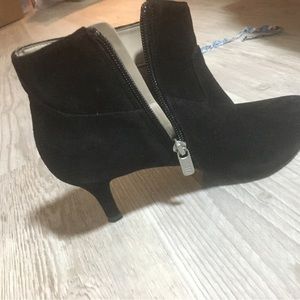 Suede bootie